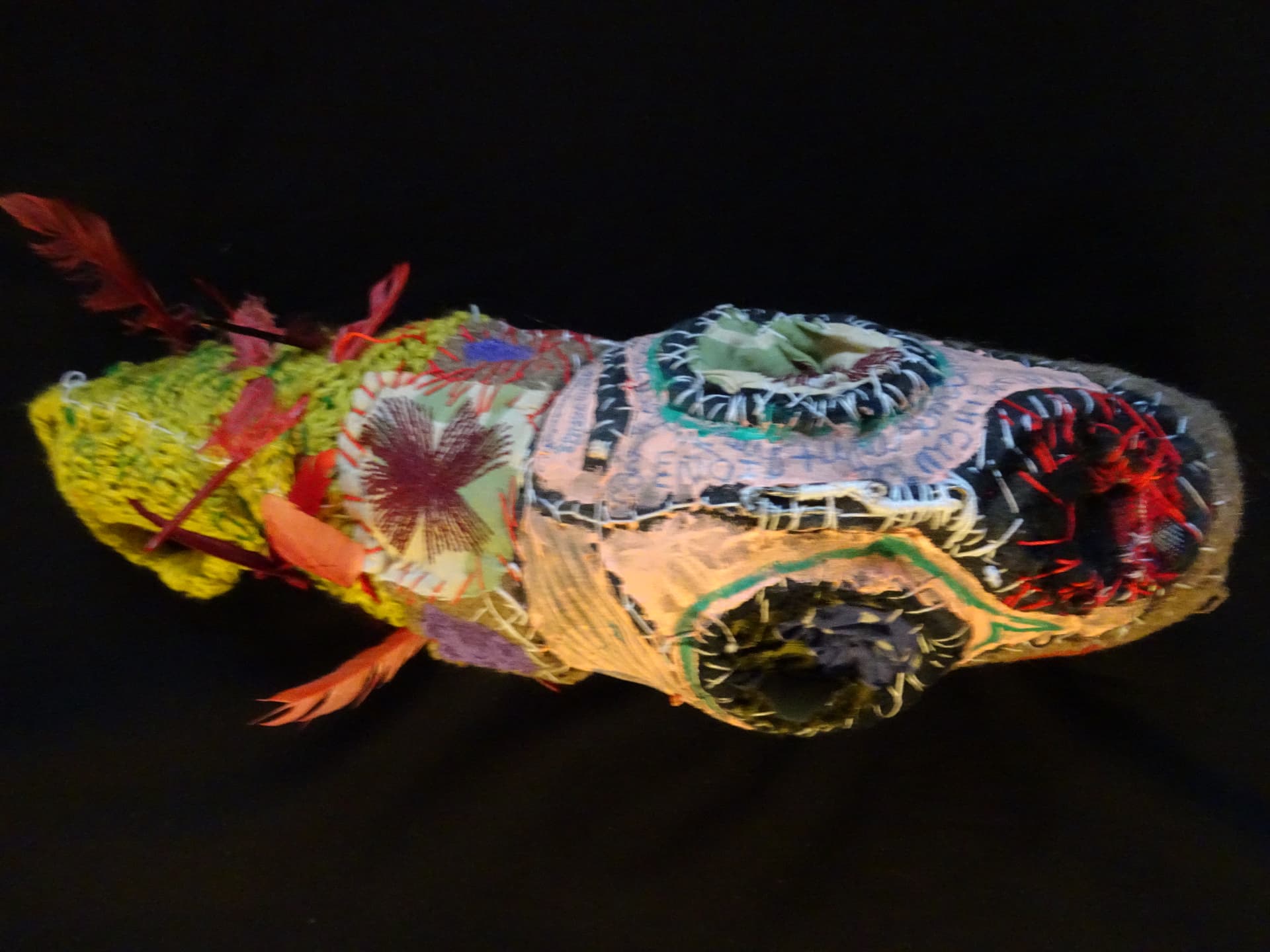 Le poisson tissé — étrange